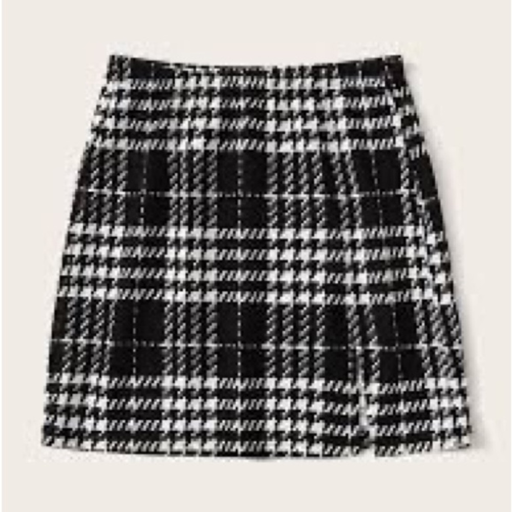 SHEIN Tartan Slit Hem Skirt - Picture 2 of 7
